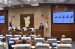 Традиционное послание губернатора депутатам Законодательного Собрания длилось чуть более получаса. За это время Максим Решетников успел рассказать об итогах и планах в сферах здравоохранения, образования, строительства и культуры.