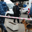 Покупатель бутика украл духи и угрожал охранникам гранатой - V-Kurse.Ru