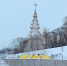 Пермскую набережную начали украшать к новогодним праздникам - VikiPerm.Com