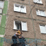 В Перми прохожие спасли малыша, который чуть не выпал из окна многоэтажки - V-Kurse.Ru