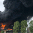 Во время пожара на нефтебазе в Воронежской области произошла разгерметизация двух резервуаров - V-Kurse.Ru