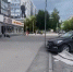 Лист железа слетел с крыши пермской многоэтажки и повредил припаркованный автомобиль - V-Kurse.Ru