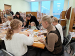Мастер-класс по декорированию в технике скрапбукинг «Вместе мы одна семья»