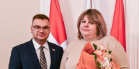 ​Глава Перми Эдуард Соснин вручил благодарность жене участника спецоперации - Business Class