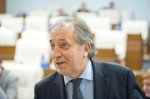 Андрей Колесников