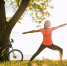 slim-beautiful-woman-silhouette-doing-sports-morning-park-doing-yoga - Новый Компаньон