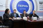 Дмитрий Махонин провел личный прием жителей из территорий Пермского края