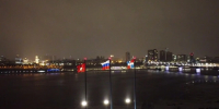 На правом берегу Камы в Перми установили огромные флаги России и края - Комсомольская Правда