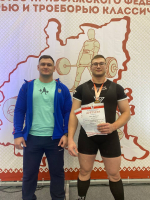 Студент ПНИПУ выиграл Первенство и Чемпионат ПФО по пауэрлифтингу