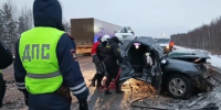 Водитель иномарки погиб в аварии с грузовиком под Краснокамском - Ветта