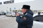 Судебные приставы Перми провели очередной рейд у ТРЦ «Планета»