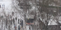 В Перми автобус протаранил детскую площадку - VikiPerm.Com