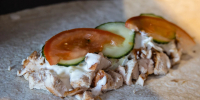 Посетители кафе из Кунгура отравились шаурмой из неизвестного сырья - Комсомольская Правда