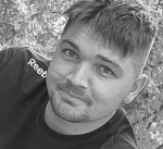 Дмитрий Петров