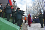 В Перми военнослужащие Росгвардии приняли участие в церемонии открытия мемориальной доски в честь сослуживца