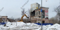 В Перми начали разбирать здание на стадионе «Кама», сгоревшее в 2016 году - V-Kurse.Ru