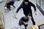 В Пермском крае мужчина до полусмерти избил девушку из-за ее собак