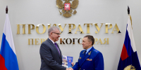 Игорь Сапко представил Ежегодный доклад за 2024 год прокурору Пермского края Павлу Бухтоярову - Уполномоченный по правам человека