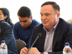 ЛДПР предлагает ввести уголовную ответственность за повторную продажу энергетиков несовершеннолетним
