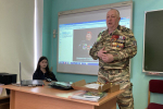 Ветеран Росгвардии провел урок мужества для школьников