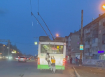 В Пермском крае школьники ехали по городу, зацепившись за троллейбус