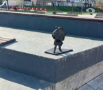 В Чайковском на центральных улицах устанавливают мини-скульптуры сказочных персонажей