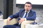 Евгений Овчаров