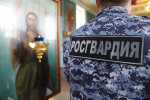 Сотрудники и военнослужащие Росгвардии приняли участие в торжественном богослужении в честь князя Владимира в Перми