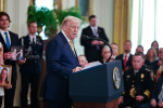 Стали известны действия Трампа на фоне предстоящего шатдауна