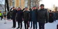 Начальник Управления Росгвардии по Пермскому краю принял участие в церемонии возложения цветов в честь Дня Героев Отечества - Росгвардия