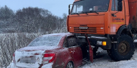 В Пермском крае «Лада» влетела под КамАЗ, пострадали дети - Комсомольская Правда