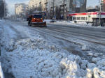 Коммунальщики устраняют последствия аварии на водопроводе в Дзержинском районе