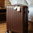 suitcase-hotel-room - Новый Компаньон