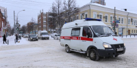 Возбуждено уголовное дело после падения снега с крыши на пожилую женщину в Кунгуре - Business Class