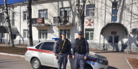 Сотрудники вневедомственной охраны Росгвардии задержали гражданина, находившегося в федеральном розыске - Росгвардия