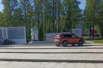 автомобиль на территории Мемориала Славы