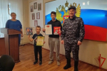 Дети сотрудников Росгвардии в Пермском крае примерили роль защитников Отечества