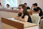 В институте стартовали дополнительные вступительные испытания