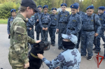 Полицейский спецназ Росгвардии провел практическое занятие для юнармейцев в Перми